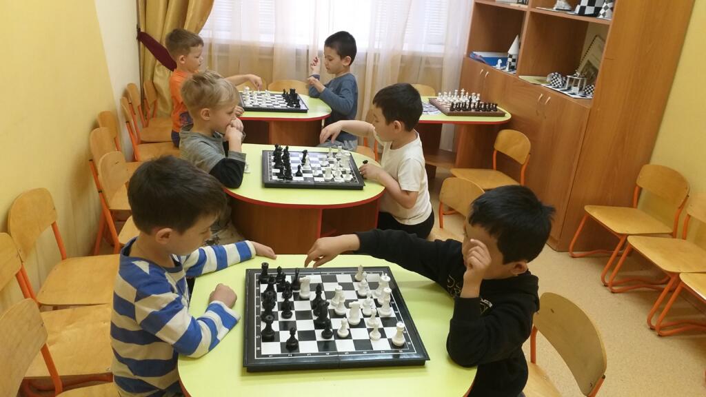 Шахматная фигура Конь