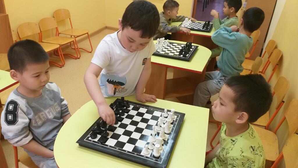 Шахматная фигура Конь